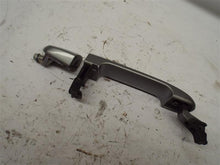 Load image into Gallery viewer, Exterior Door Handle Nissan Versa 2009 - MRK196506
