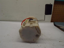 Load image into Gallery viewer, Fuel Pump Chevrolet Aveo 2010 - MRK198903
