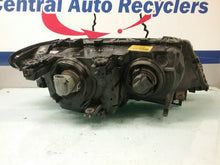 Load image into Gallery viewer, HEADLIGHT LAMP ASSEMBLY 320i 325ci 325i 330ci 330i 330xi 02-05 Right - CTL200008

