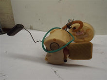 Load image into Gallery viewer, Fuel Pump Ford Focus 2002 - MRK200472
