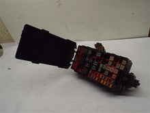 Load image into Gallery viewer, Fuse Box  EXPEDITION 2002 - MRK201278
