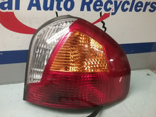 Load image into Gallery viewer, TAIL LIGHT LAMP ASSEMBLY Hyundai Santa Fe 01 02 03 04 Right - CTL201518
