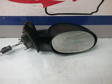 Load image into Gallery viewer, Side View Door Mirror  PT CRUISER 2007 - CTL201735
