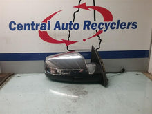 Load image into Gallery viewer, SIDE VIEW DOOR MIRROR GMC Terrain 2014 14 Right - CTL205446
