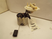 Load image into Gallery viewer, Fuel Pump Chevrolet Malibu 2011 - MRK205454
