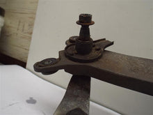 Load image into Gallery viewer, WIPER TRANSMISSION Entourage Sedona 06 07 08 09 10 - MRK206085
