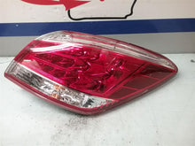 Load image into Gallery viewer, OUTER TAIL LIGHT LAMP Murano Murano Cross Cabriolet 11-14 Right - CTL206925
