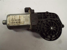 Load image into Gallery viewer, POWER WINDOW MOTOR F250 F350 F450 F150 Bronco 92 93 94 95 Left - MRK208843
