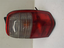 Load image into Gallery viewer, TAIL LIGHT LAMP ASSEMBLY Toyota 4 Runner 96 97 98 99 00 Right - MRK210247
