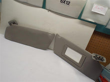 Load image into Gallery viewer, Interior Sun Visors  FORD F150 PICKUP 2007 - MRK211382
