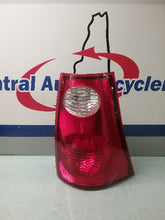 Load image into Gallery viewer, TAIL LIGHT LAMP ASSEMBLY Explorer Explorer Sport Trac 01-05 Right - CTL212573

