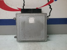 Load image into Gallery viewer, ECU ECM COMPUTER Hyundai Sonata 2011 11 - CTL213882
