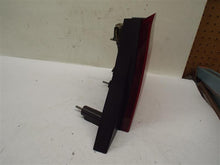 Load image into Gallery viewer, TAIL LIGHT LAMP ASSEMBLY Ford Focus 2005 05 2006 06 2007 07 Right - MRK214066
