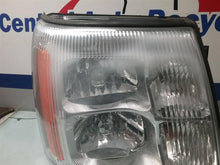 Load image into Gallery viewer, HEADLIGHT LAMP ASSEMBLY Escalade Escalade EXT 2002 02 Right - CTL214088
