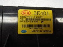 Load image into Gallery viewer, Temp Climate AC Heater Control Kia Sorento 2003 03 2004 04 2005 05 2006 06 LX EX - MRK214256
