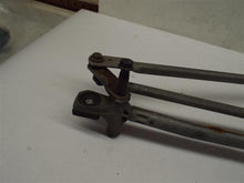 Load image into Gallery viewer, WIPER TRANSMISSION C30 V40 V50 V70 2004 04 05 06 07 - MRK215627

