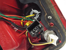 Load image into Gallery viewer, Tail Lamp Light Suzuki Forenza 2007 - MRK215639
