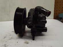 Load image into Gallery viewer, Power Steering Pump Toyota Tundra 2006 - MRK216138
