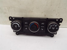 Load image into Gallery viewer, TEMPERATURE CONTROLS Chevy Equinox 2007 07 2008 08 2009 09 - MRK216743
