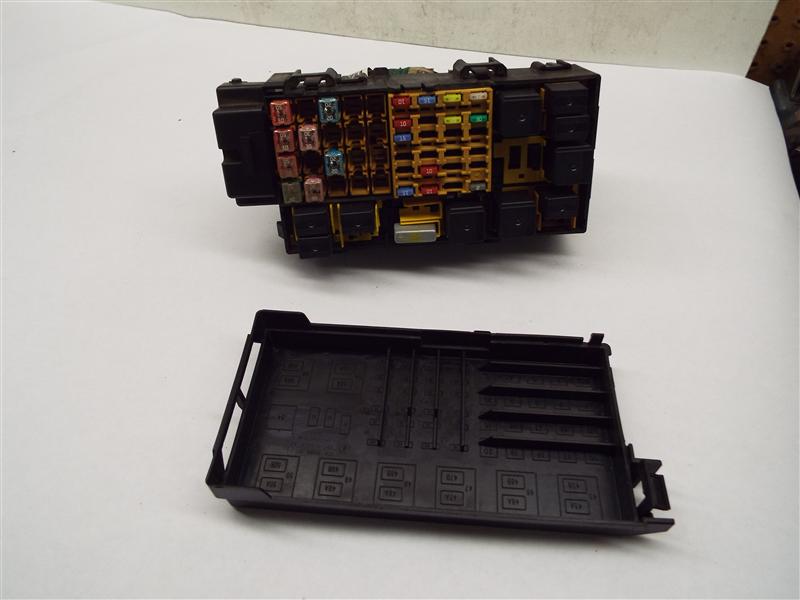 Fuse Box Ford Explorer 2003 - MRK216991