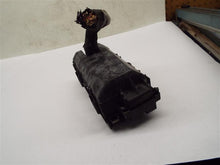 Load image into Gallery viewer, Fuse Box Ford Explorer 2003 - MRK216991
