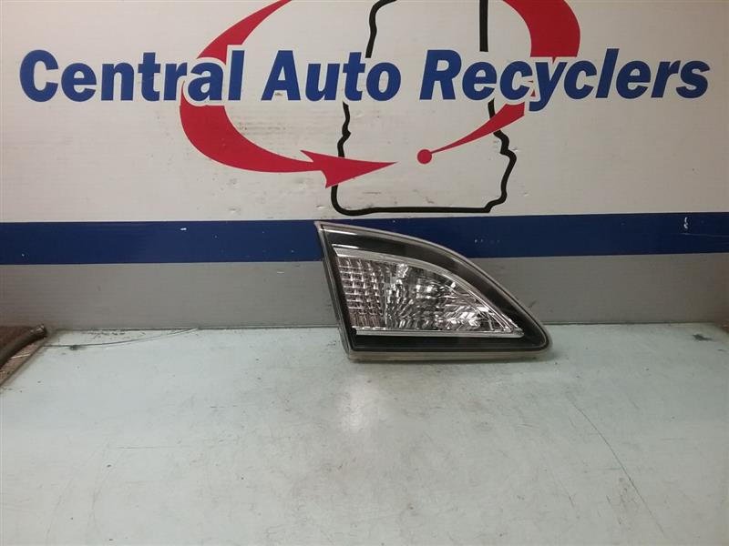 TRUNK LID MOUNTED TAIL LIGHT LAMP Mazda 3 10 11 12 13 Right - CTL218669