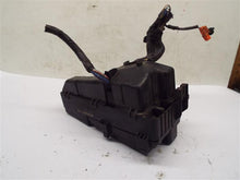 Load image into Gallery viewer, FUSE BOX Honda Accord 2003 03 2004 04 2005 05 2006 06 2007 07 - MRK219670
