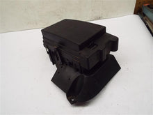 Load image into Gallery viewer, Fuse Box GMC Envoy 2004 - MRK219983
