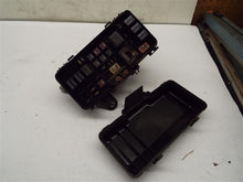 Load image into Gallery viewer, FUSE BOX Honda Odyssey 99 00 01 02 03 04 - MRK220620
