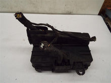 Load image into Gallery viewer, FUSE BOX Honda Odyssey 99 00 01 02 03 04 - MRK220620
