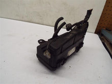 Load image into Gallery viewer, FUSE BOX Honda Odyssey 99 00 01 02 03 04 - MRK220620
