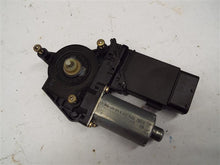 Load image into Gallery viewer, Power Window Motor Volkswagen Passat 2004 - MRK221060

