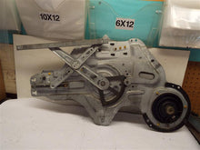 Load image into Gallery viewer, FRONT WINDOW REGULATOR Kia Spectra 2004 04 2005 05 06 07 08 09 Right - MRK221082
