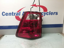 Load image into Gallery viewer, TAIL LIGHT LAMP ASSEMBLY Grand Cherokee 2005 05 2006 06 Right - CTL221503
