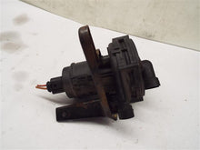 Load image into Gallery viewer, AIR INJECTION PUMP SMOG Volkswagen Golf Beetle Jetta 1998 98 1999 99 00 01 - MRK222262

