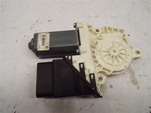 Load image into Gallery viewer, Power Window Motor Volkswagen Passat 2008 - MRK223427
