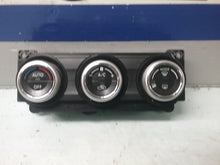 Load image into Gallery viewer, Temperature Controls Subaru Forester 2016 - CTL224823
