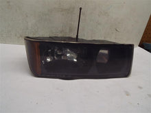 Load image into Gallery viewer, HEADLIGHT LAMP ASSEMBLY Avalanche 1500 Avalanche 2500 02-05 Right - MRK225018
