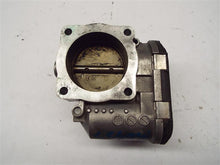 Load image into Gallery viewer, THROTTLE BODY AUDI A4 PASSAT 00 01 02 03 - 05 1.8 TURBO - MRK228415
