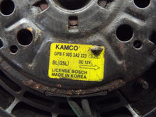 Load image into Gallery viewer, RADIATOR FAN ASSEMBLY Kia Sorento 2003 03 2004 04 05 06 - MRK228773
