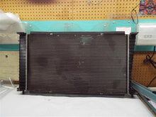 Load image into Gallery viewer, Radiator Ford Freestar 2004 - MRK231329
