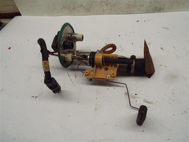 Fuel Pump Ford Ranger 2001 - MRK231379