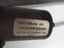 Load image into Gallery viewer, Windshield Wiper Motor  DODGE 1500 PICKUP 2001 - MRK231795
