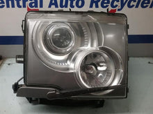Load image into Gallery viewer, HEADLIGHT LAMP ASSEMBLY Range Rover 2003 03 2004 04 2005 05 Right - CTL232799
