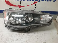 Load image into Gallery viewer, HEADLIGHT LAMP ASSEMBLY - CTL233046
