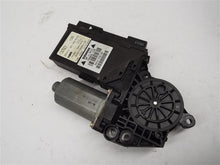 Load image into Gallery viewer, POWER WINDOW MOTOR Audi RS4 A4 S4 2002 02 2003 03 2004 04 05 - 08 Front Right - MRK233173
