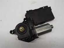 Load image into Gallery viewer, Power Window Motor  AUDI A4 2003 - MRK233175

