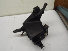 Load image into Gallery viewer, Fuse Box Dodge Neon 2000 - MRK234821
