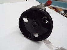 Load image into Gallery viewer, Power Steering Pump Chevrolet Aveo 2011 - MRK235952
