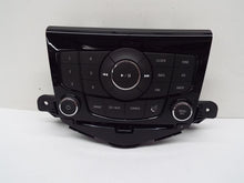 Load image into Gallery viewer, TEMPERATURE CONTROLS Chevrolet Cruze Orlando 12 13 14 15 16 - MRK236413
